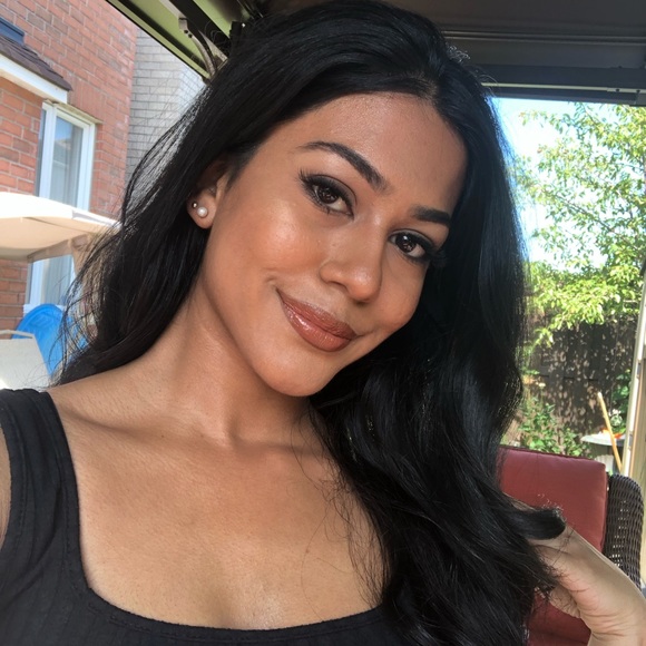 Meet your Posher, Ramitha - Picture 1 of 1